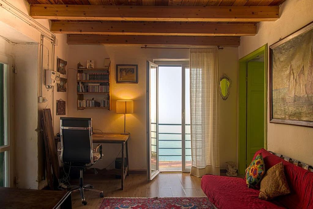 Amazing Flat At The Heart Of 5 Terre National Park Apartment